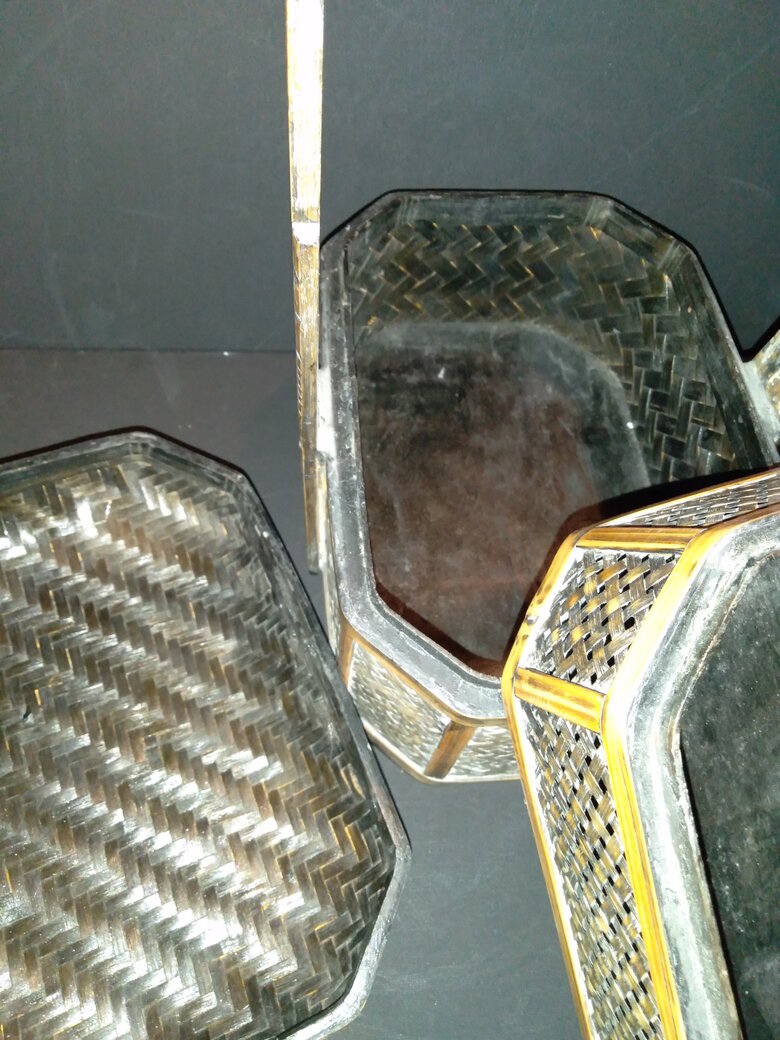rsz_tiers_of_vintage_chinese_basket_002.jpg