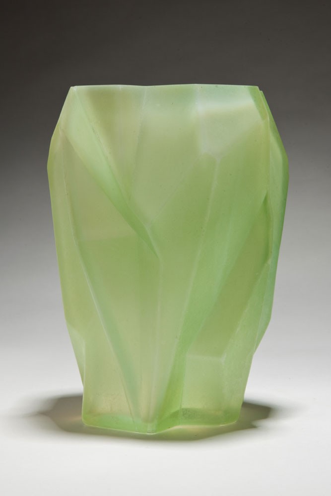 ruba-rombic-art-deco-vase-jade-rueben-haley(1).jpg