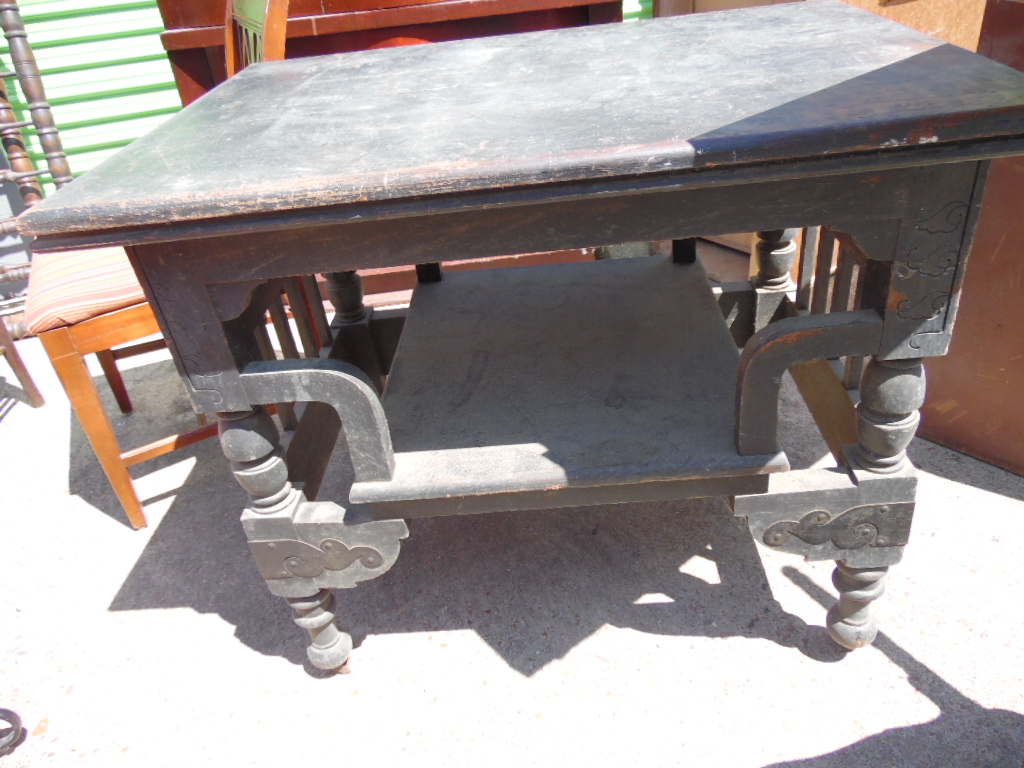Beautiful Antique Table,Leg Carvings with Brass Antiques Board