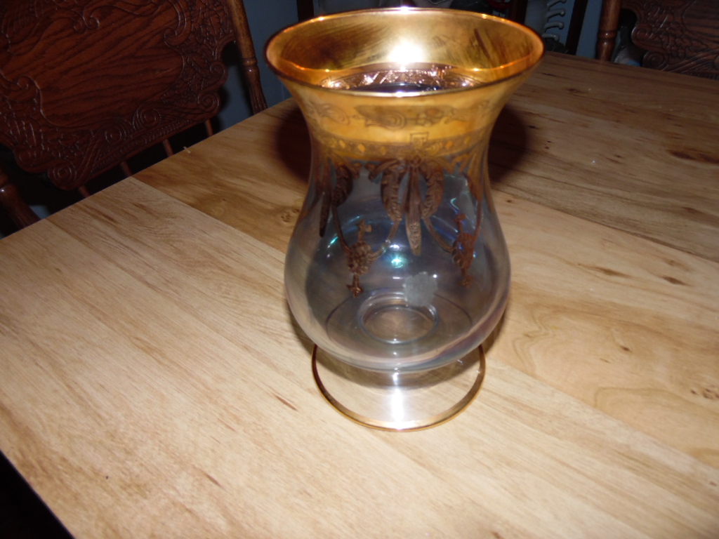 Vintage/Antique Beautiful Glass Vase Gold Overlay,Pontil Antiques Board