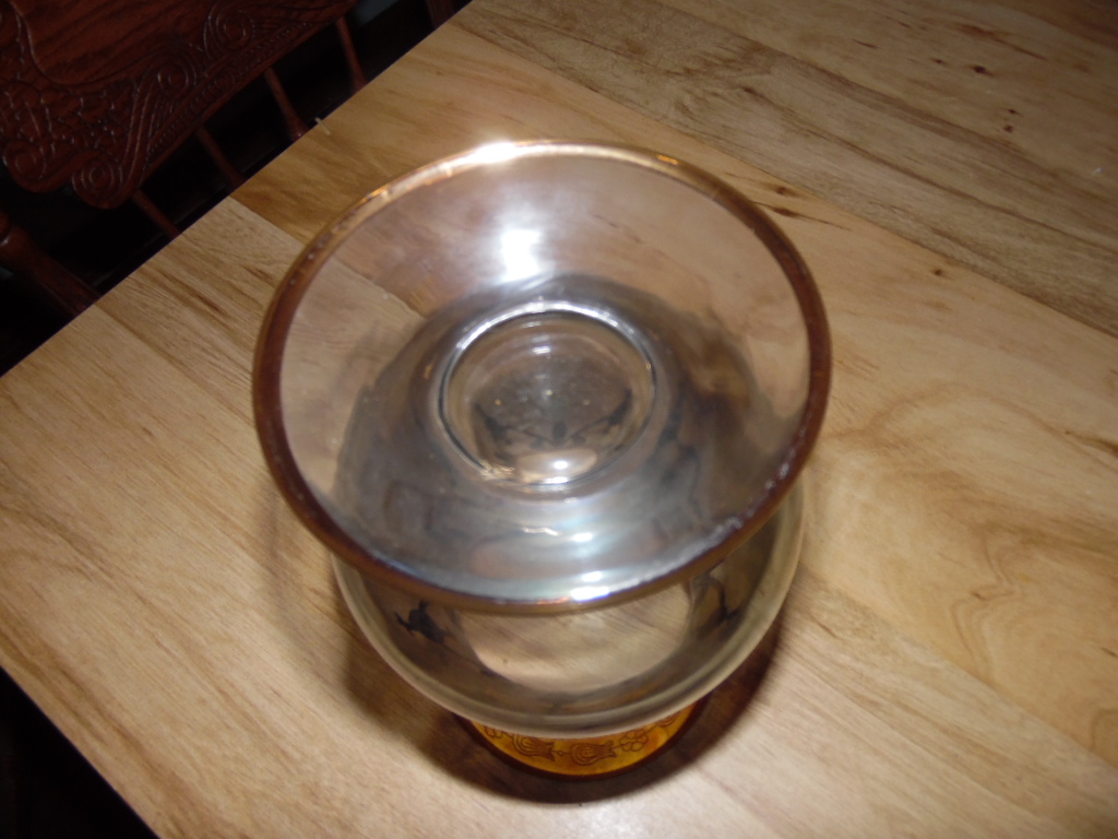 Vintage/Antique Beautiful Glass Vase Gold Overlay,Pontil Antiques Board