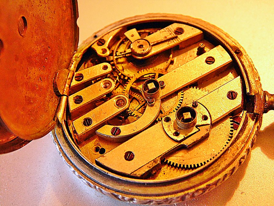Pocket watch mechanism ID Antiques Board