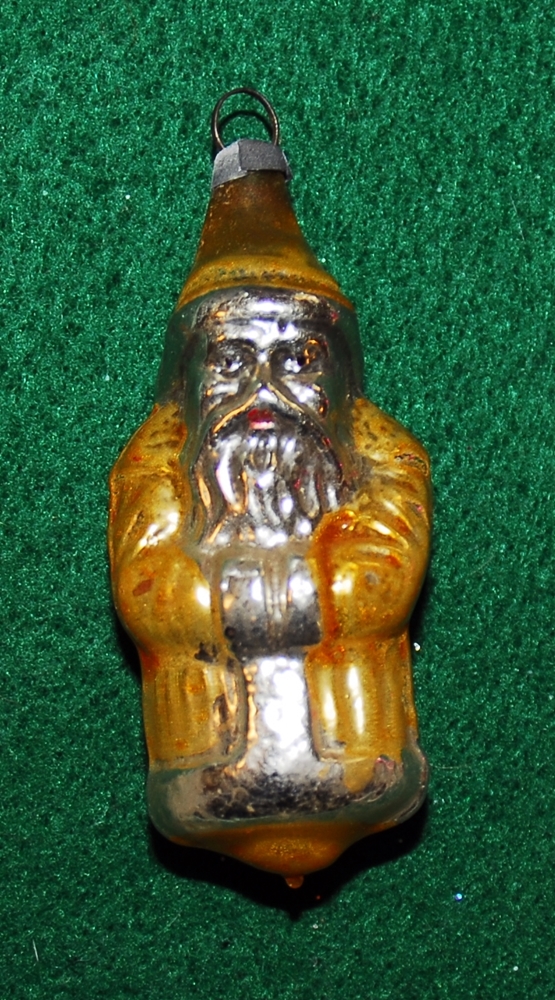 santa.JPG