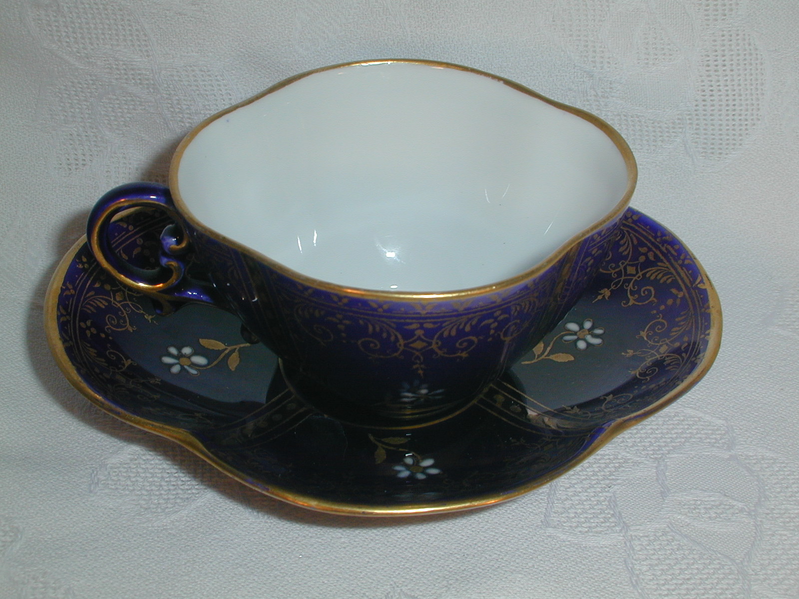 Sarreguemines Demitasse (3).JPG