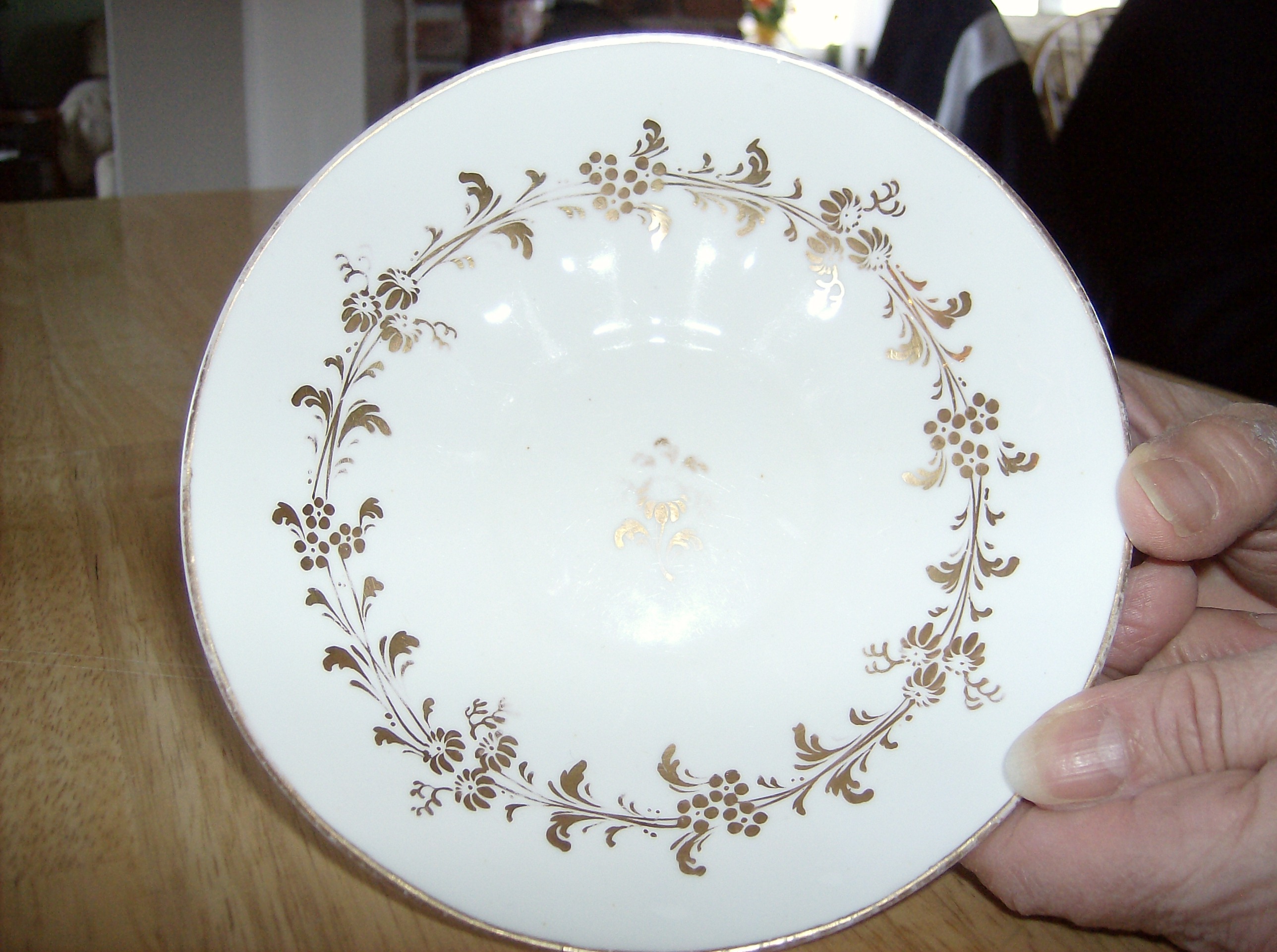Saucer.JPG