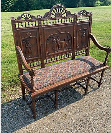 SETTEE.jpg