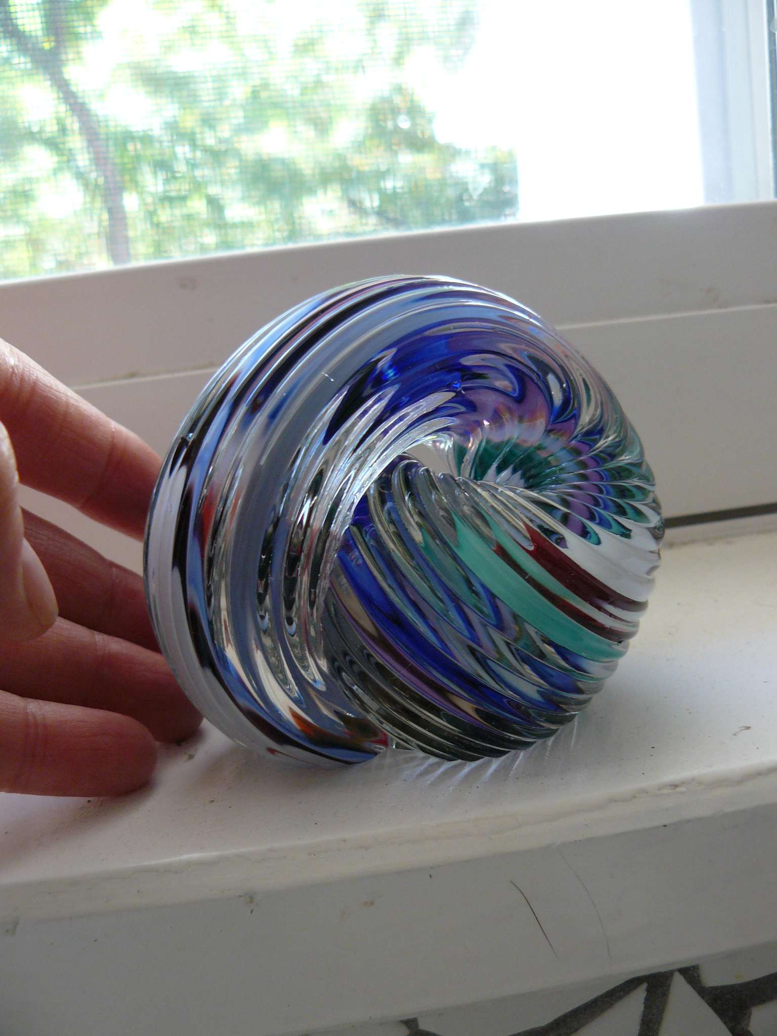 Signed paperweight any hope with signature? Antiques Board