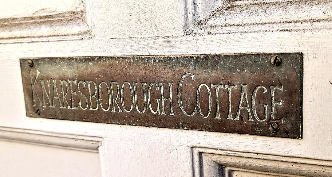 Sign-Knaresborough.jpg