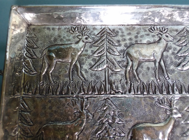 Silver deer tray 2 (640x473).jpg