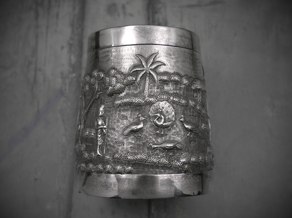silver-mug-5 small.jpg