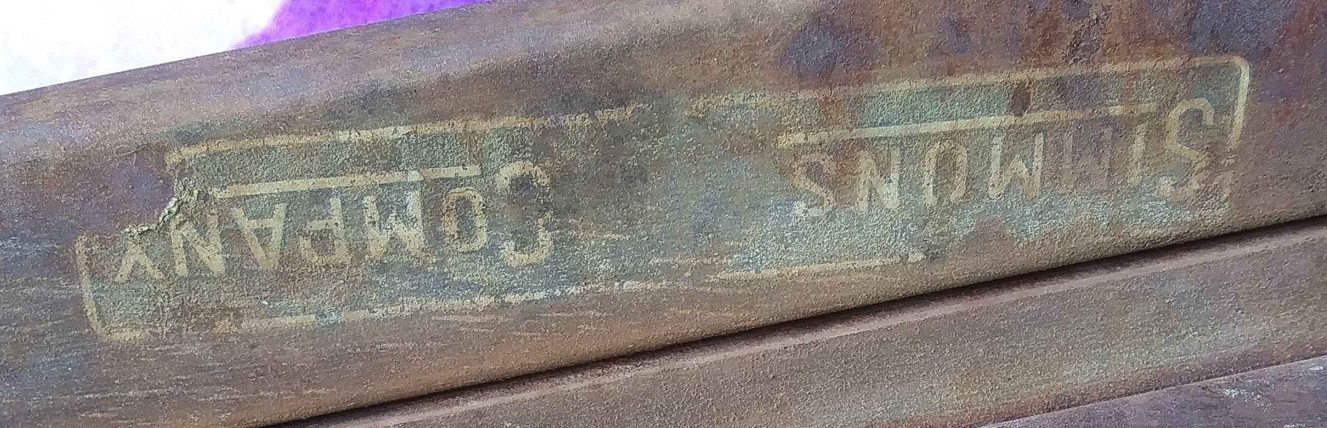 Simmons mark (2).jpg