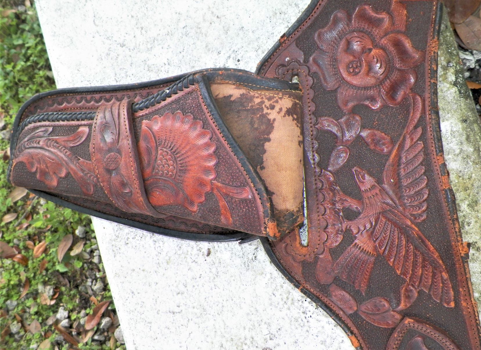 SPORT GUN HOLSTER & BELT 3AA.JPG