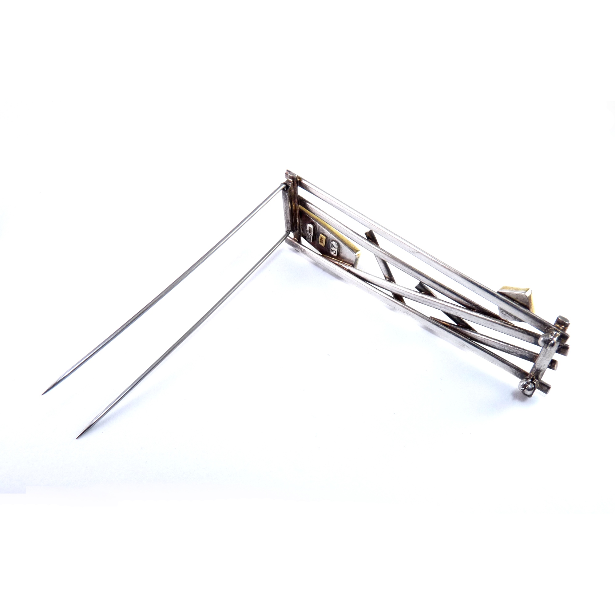 SS_22K_onyx_modernist_double_pin_brooch_4.JPG