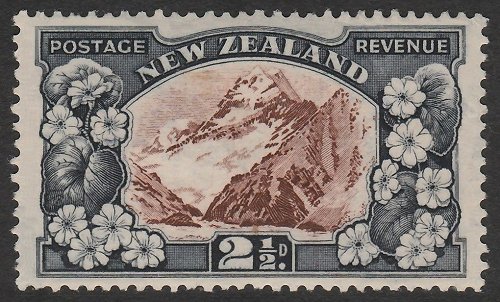 stamp New Zealand 1935 Mt Cook Sc189 SG560.jpg