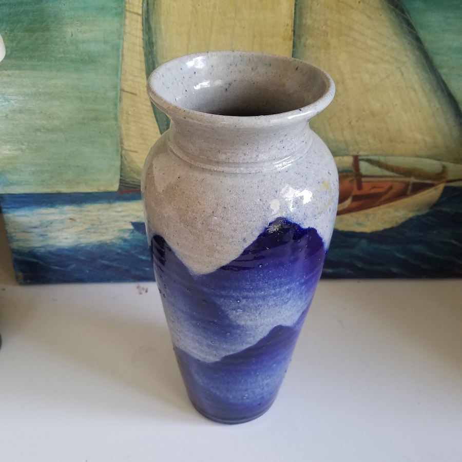 Studio Pottery Chinese Mountains Vase ROBERTS?2.jpg