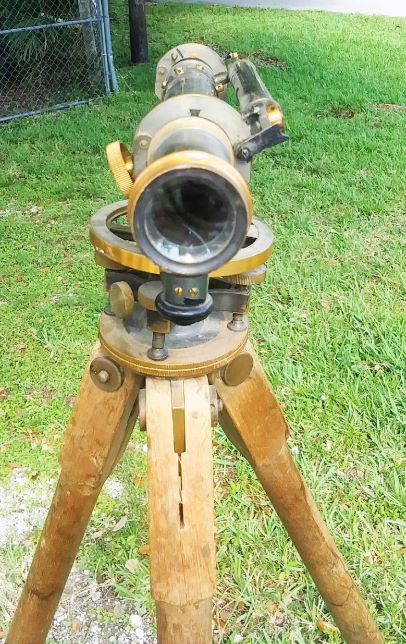 SURBEY LEVEL & TRIPOD 3AA.jpg