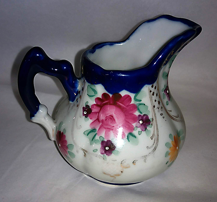 Takito-creamer01.jpg