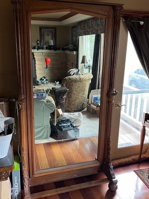 tall mirror 2.jpg
