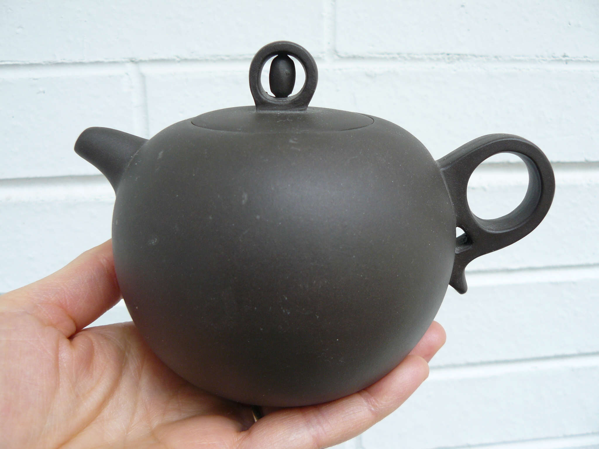 Yixing teapot. Antiques Board