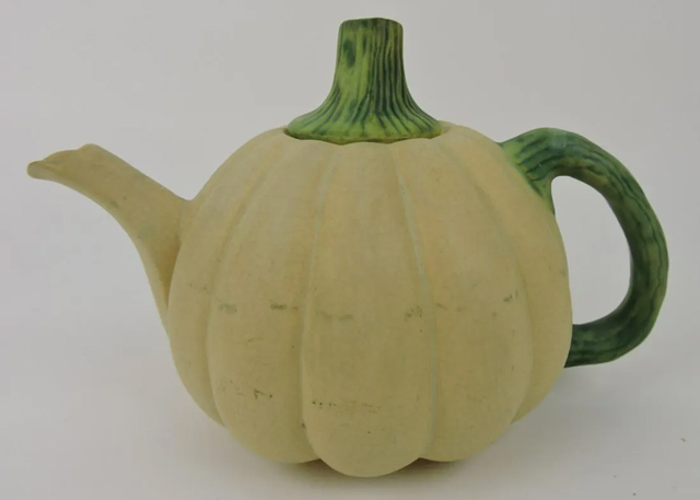 teapot copy.jpg