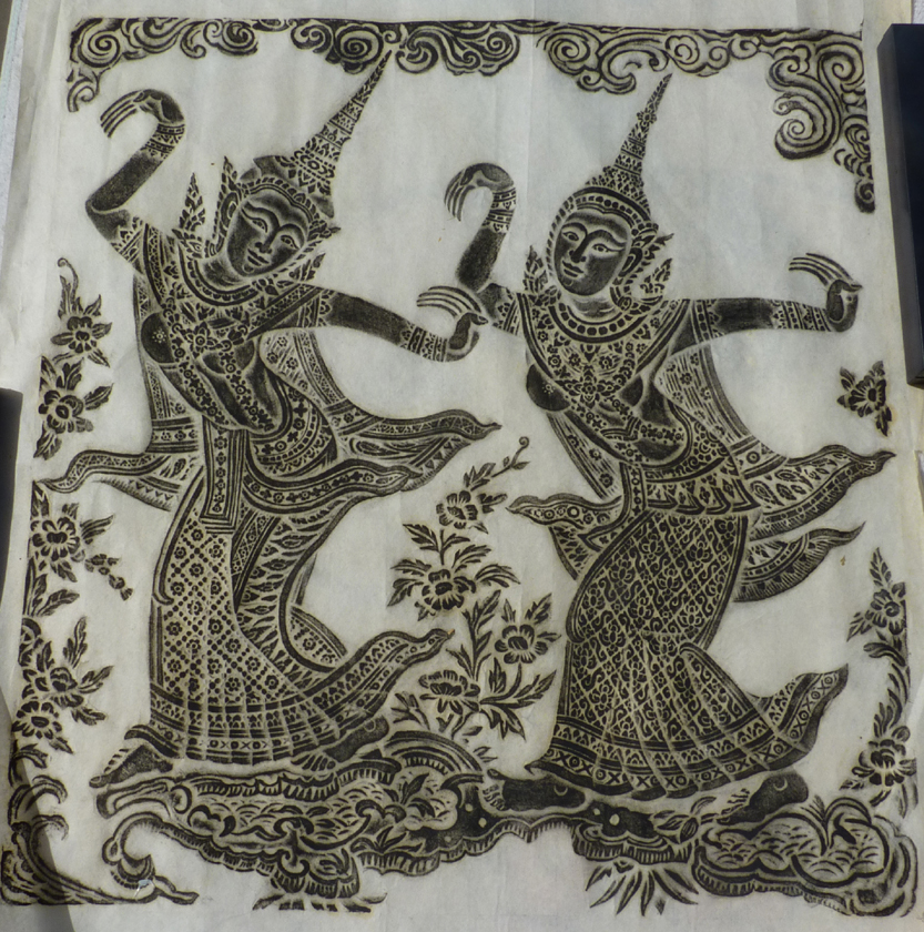 Thai temple2mailable.jpg