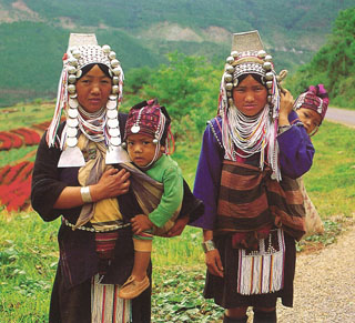 Thailand-Akha_Baby_Carriers-sm.jpg