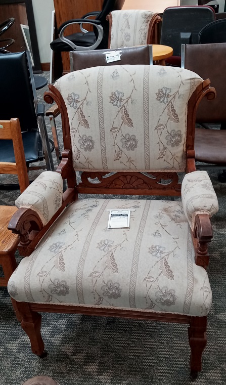 thriftchair40a.jpg
