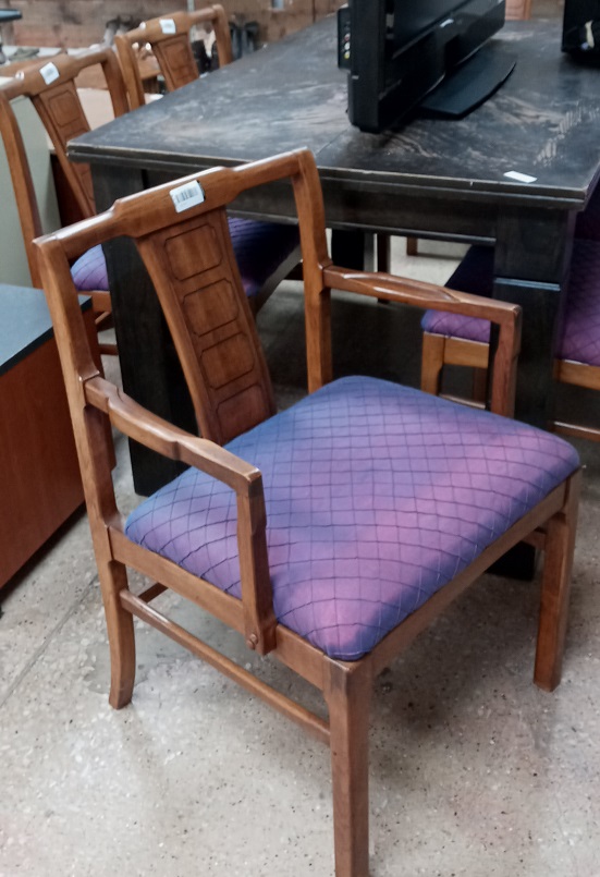 thriftchair41.jpg