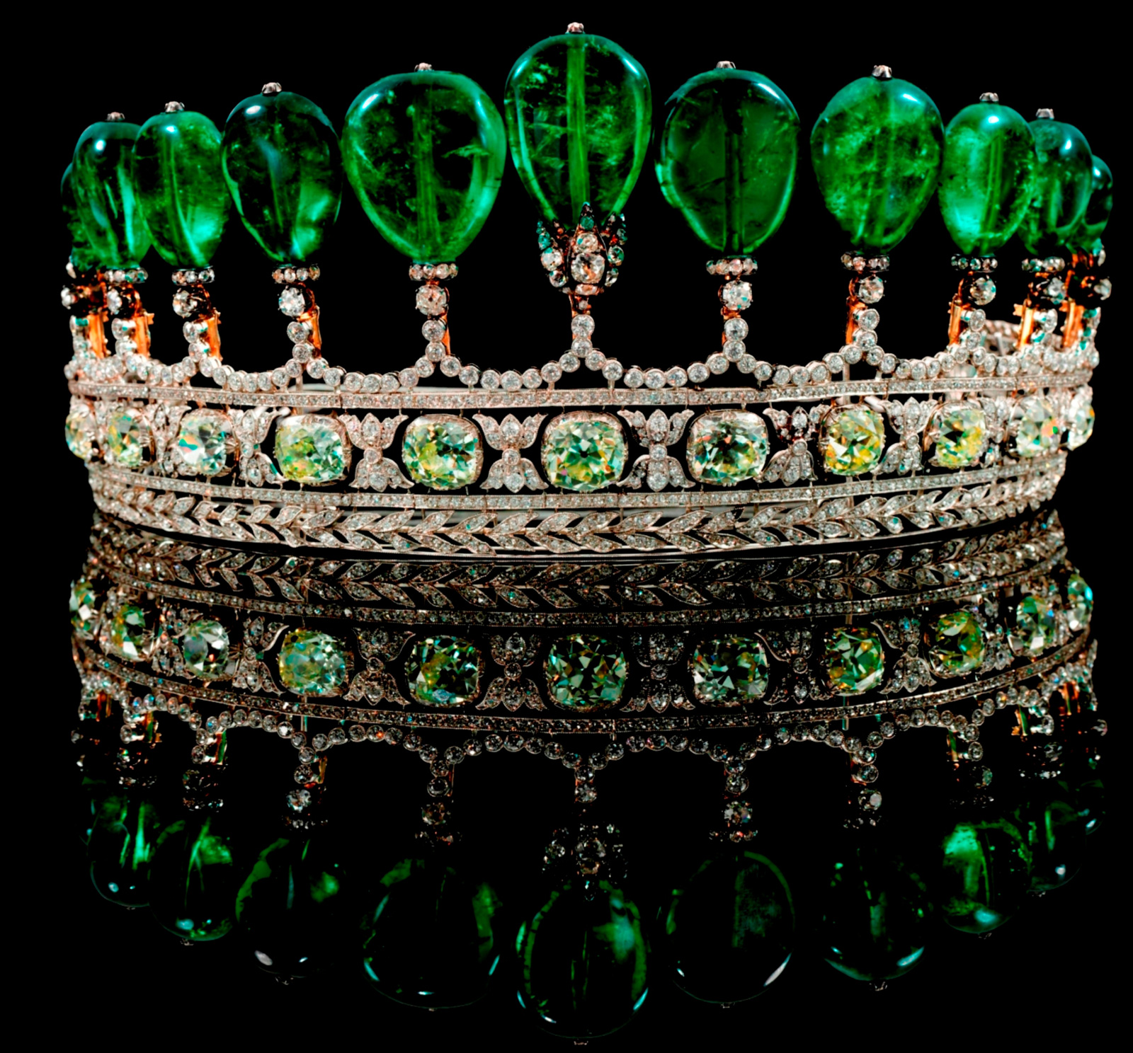 tiara emerald diamond and peridot princess Katherina Sweden.jpg