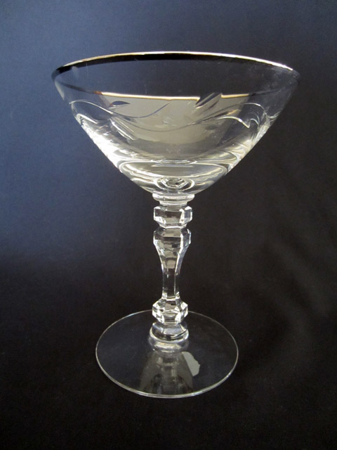 Tiff-Fr glass 4 640.jpg