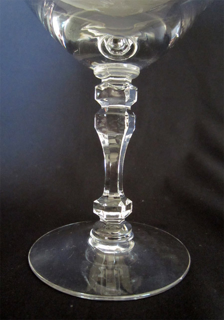 Tiffin-Fr glass STEM1 640.jpg