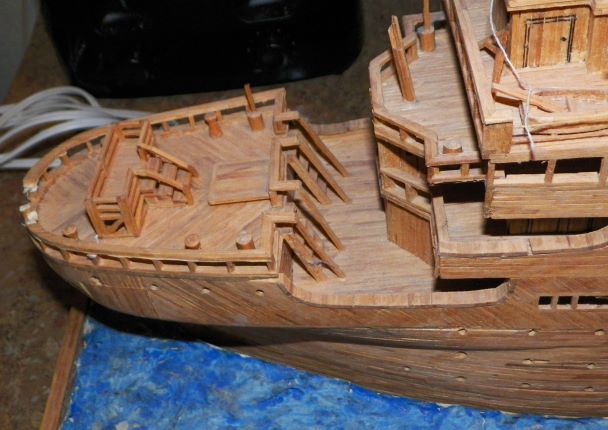 TITANIC LIGHTED MODEL 5BAA.JPG