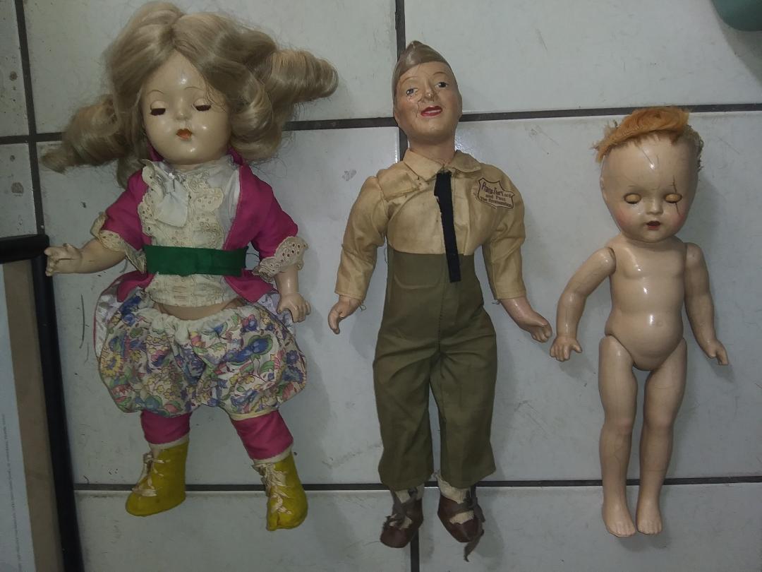 TOY A A GROUP 2AA DOLL 1A.jpg