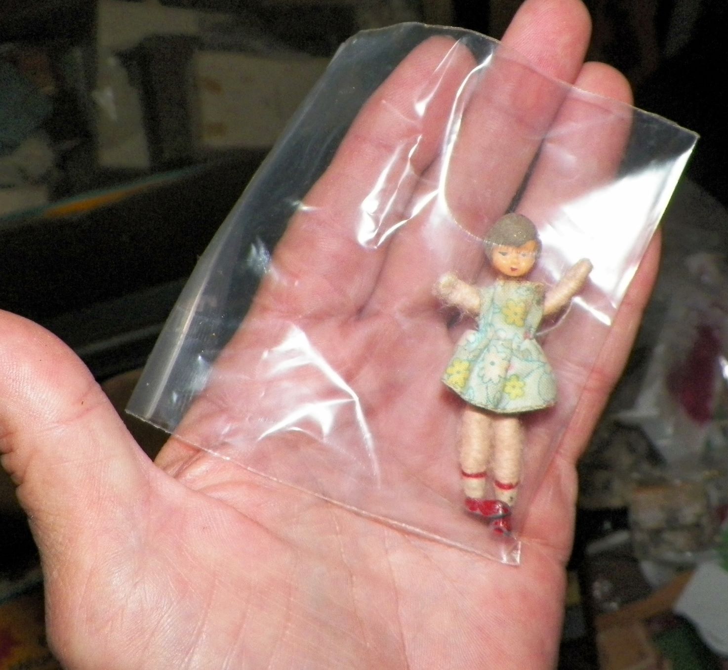 TOY A A GROUP 2AA DOLL _ FURNITURE 3ABDA.jpg
