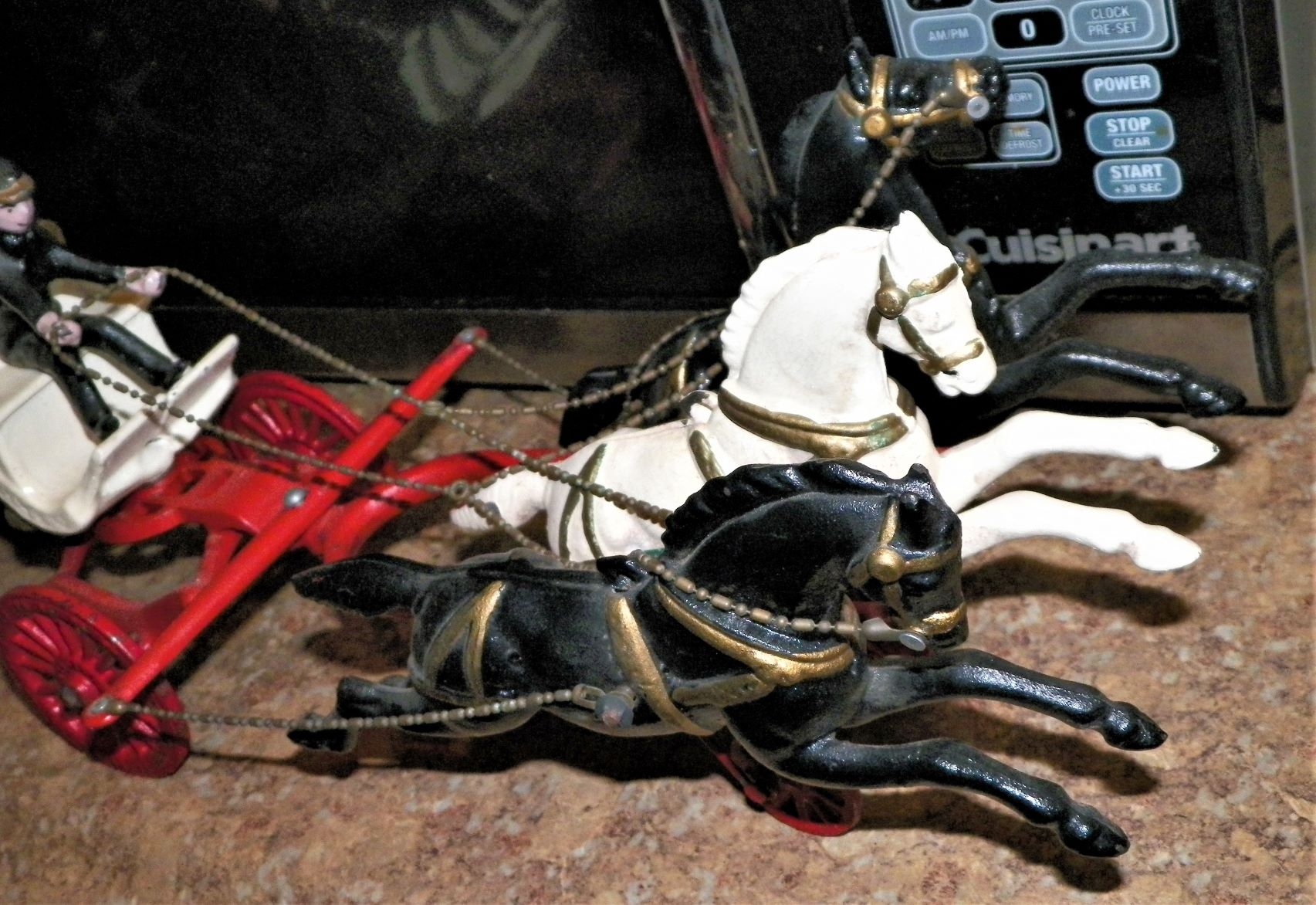 TOY CAST IRON FIRE WAGON 1BAC.JPG