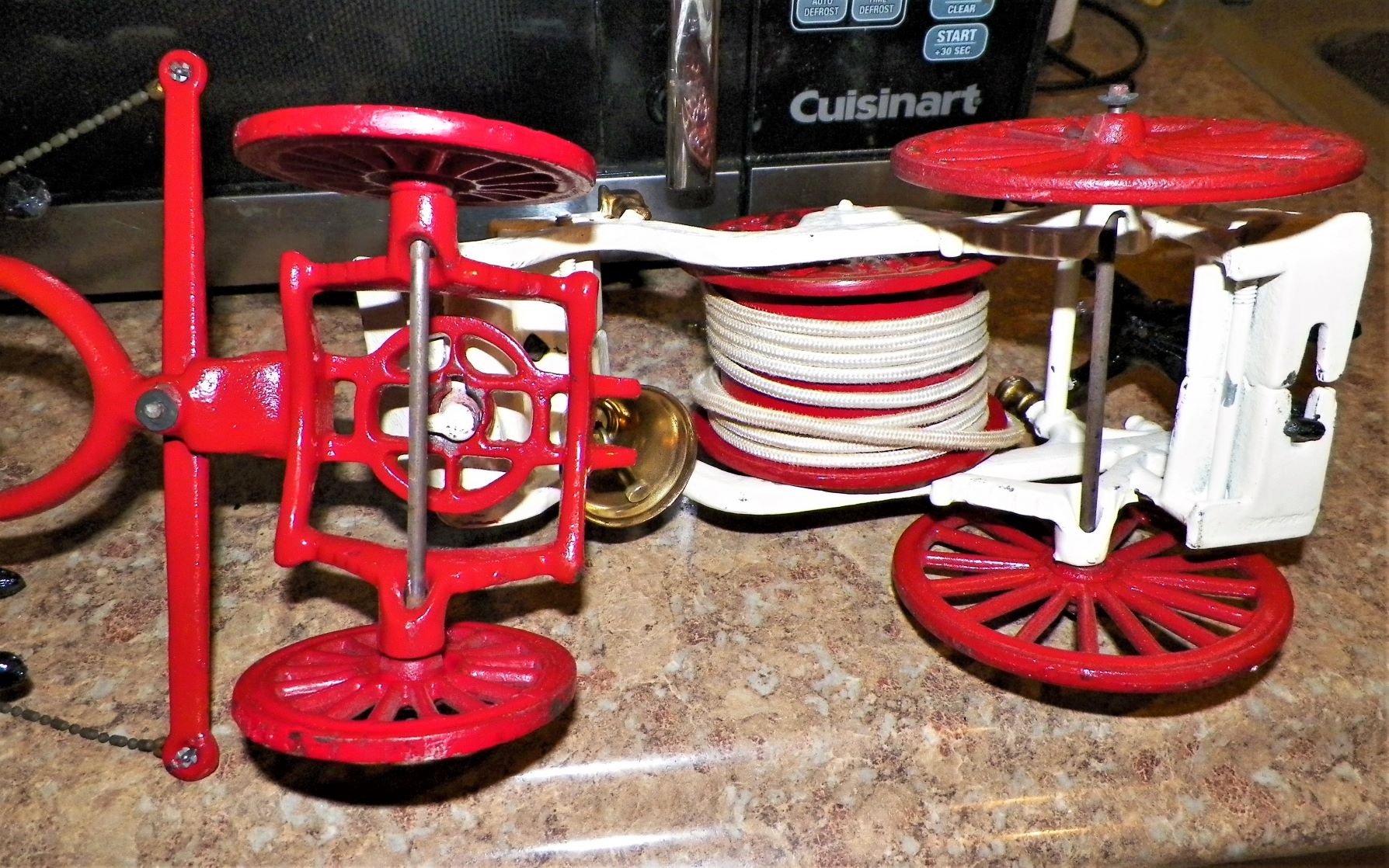 TOY CAST IRON FIRE WAGON 4AAA.JPG