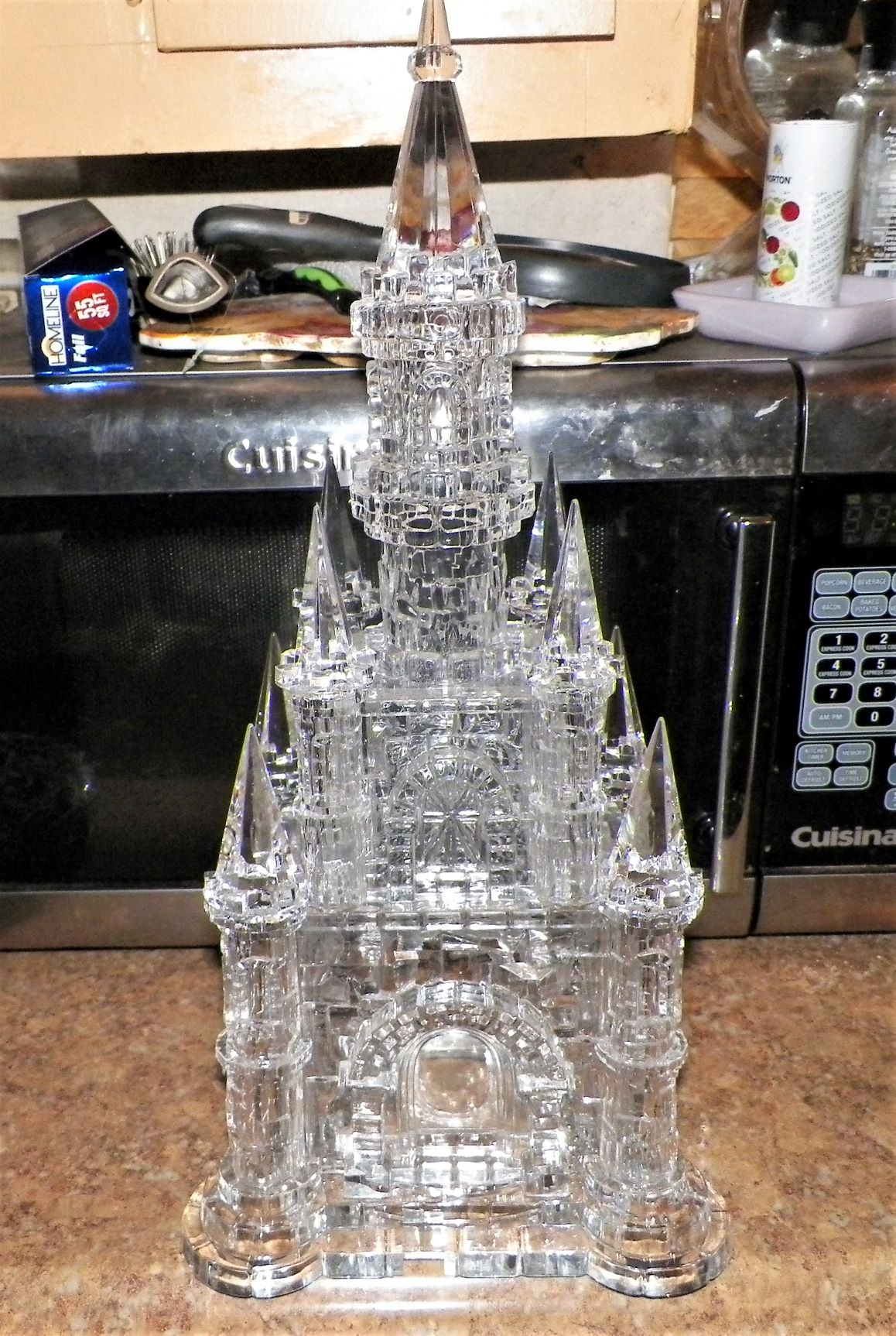 TOY CASTLE PLASTIC 1AAA.JPG