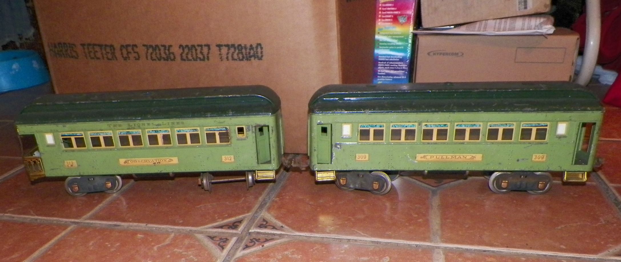 toy train lionel 1aa.JPG