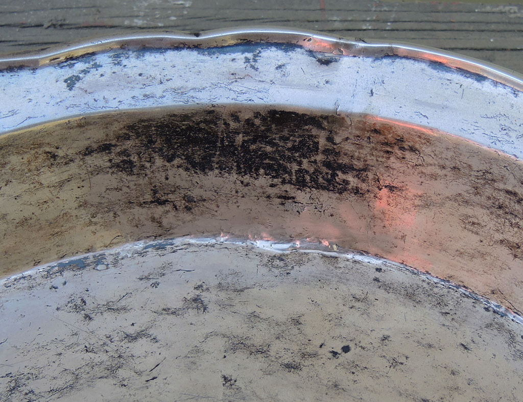 tray_solderinside2.jpg