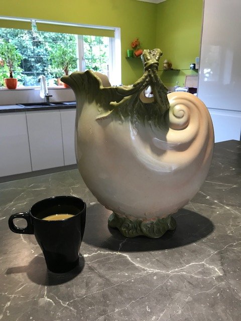 Ugle Vase.jpg