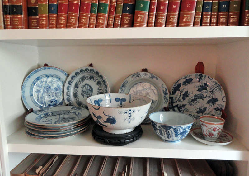 Too many knickknacks? Antiques Board