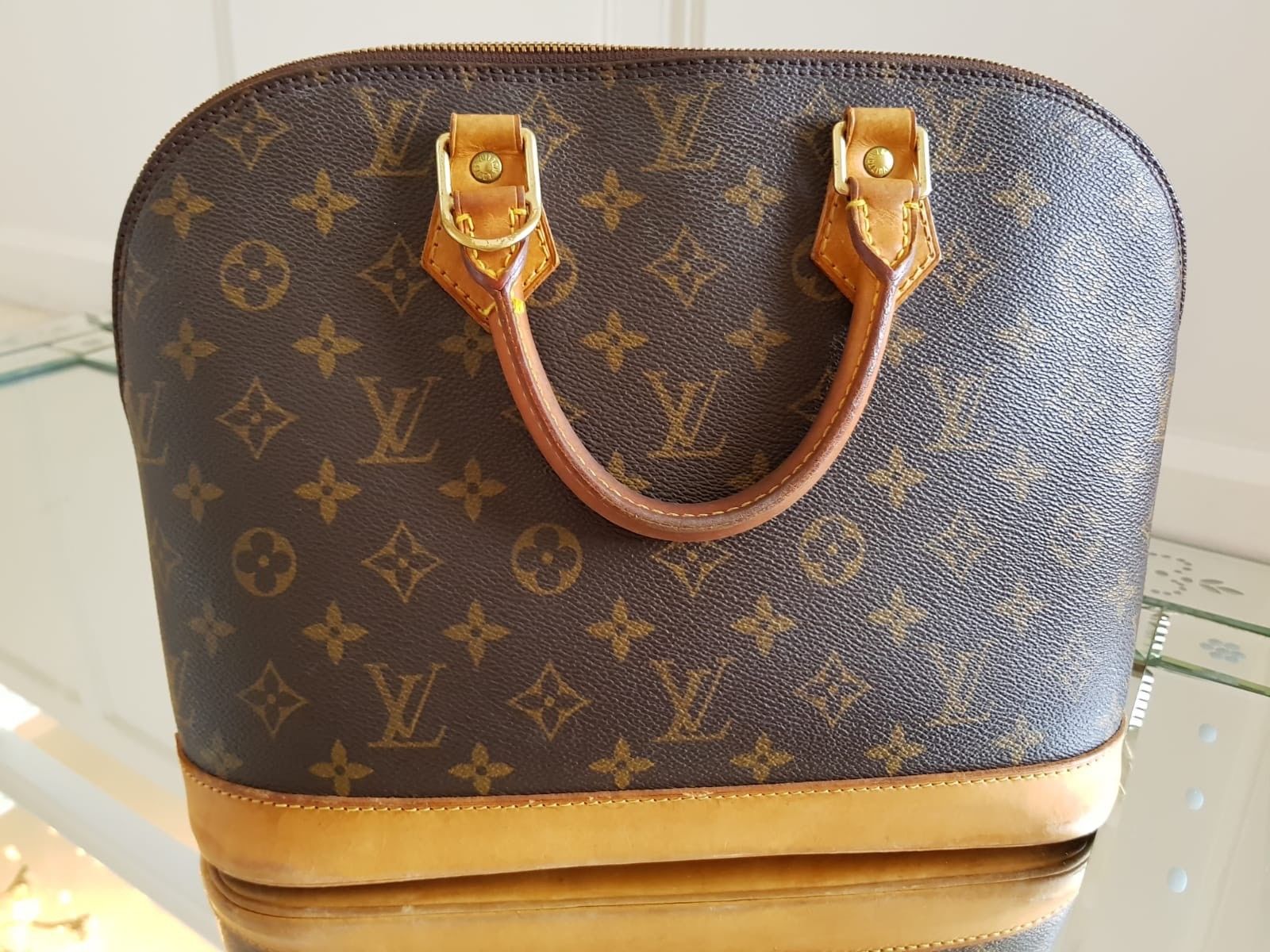 How Much Is Vintage Louis Vuitton Worthy Worth Paul Smith