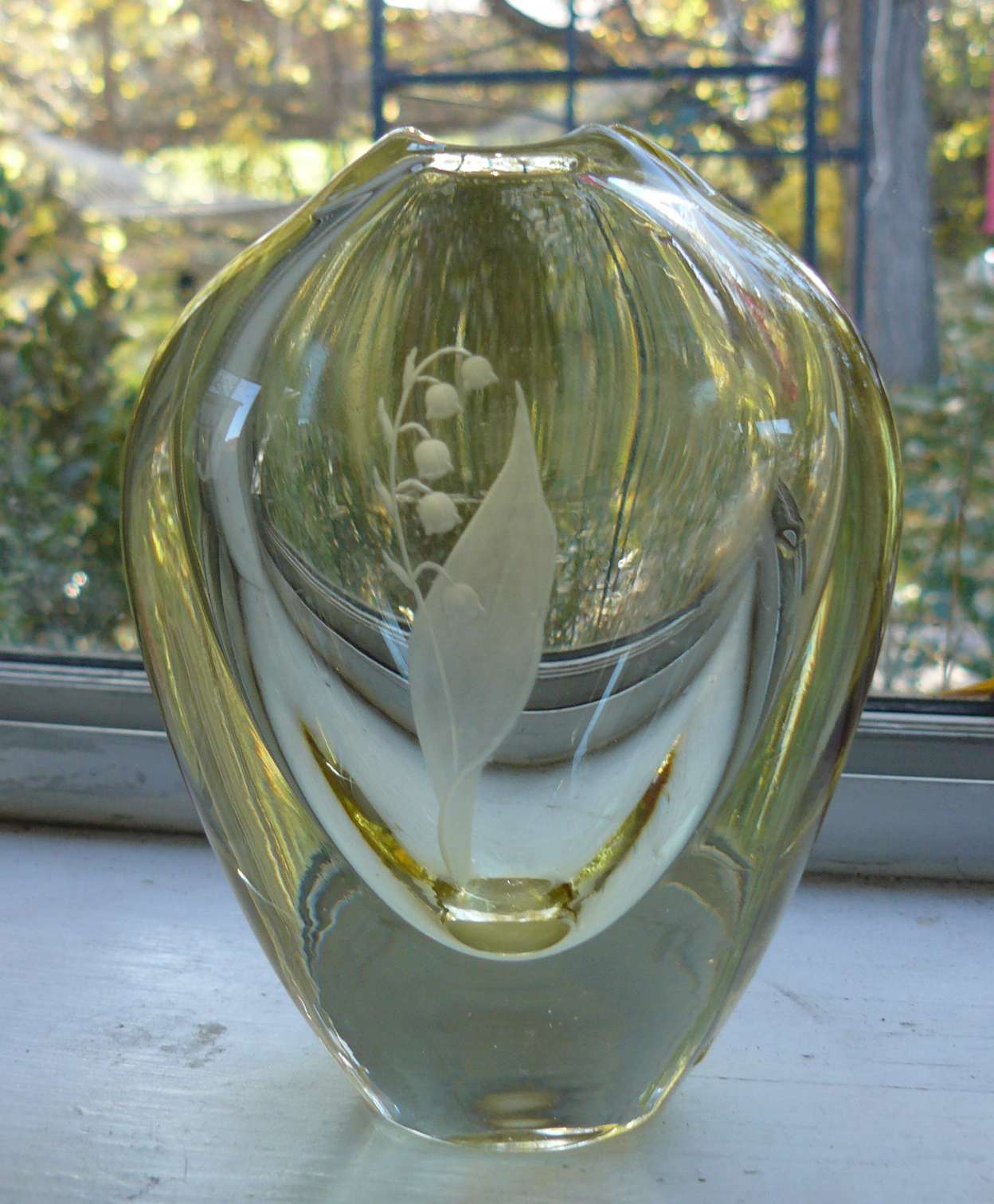 Yellow glass vase w/floral etching maker? Antiques Board
