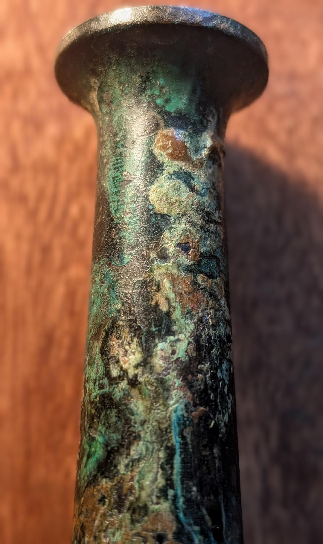 vase corrosion1.jpg