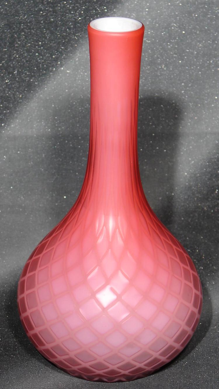 Vase-Pink_Cased_White-Lattice-A.jpg