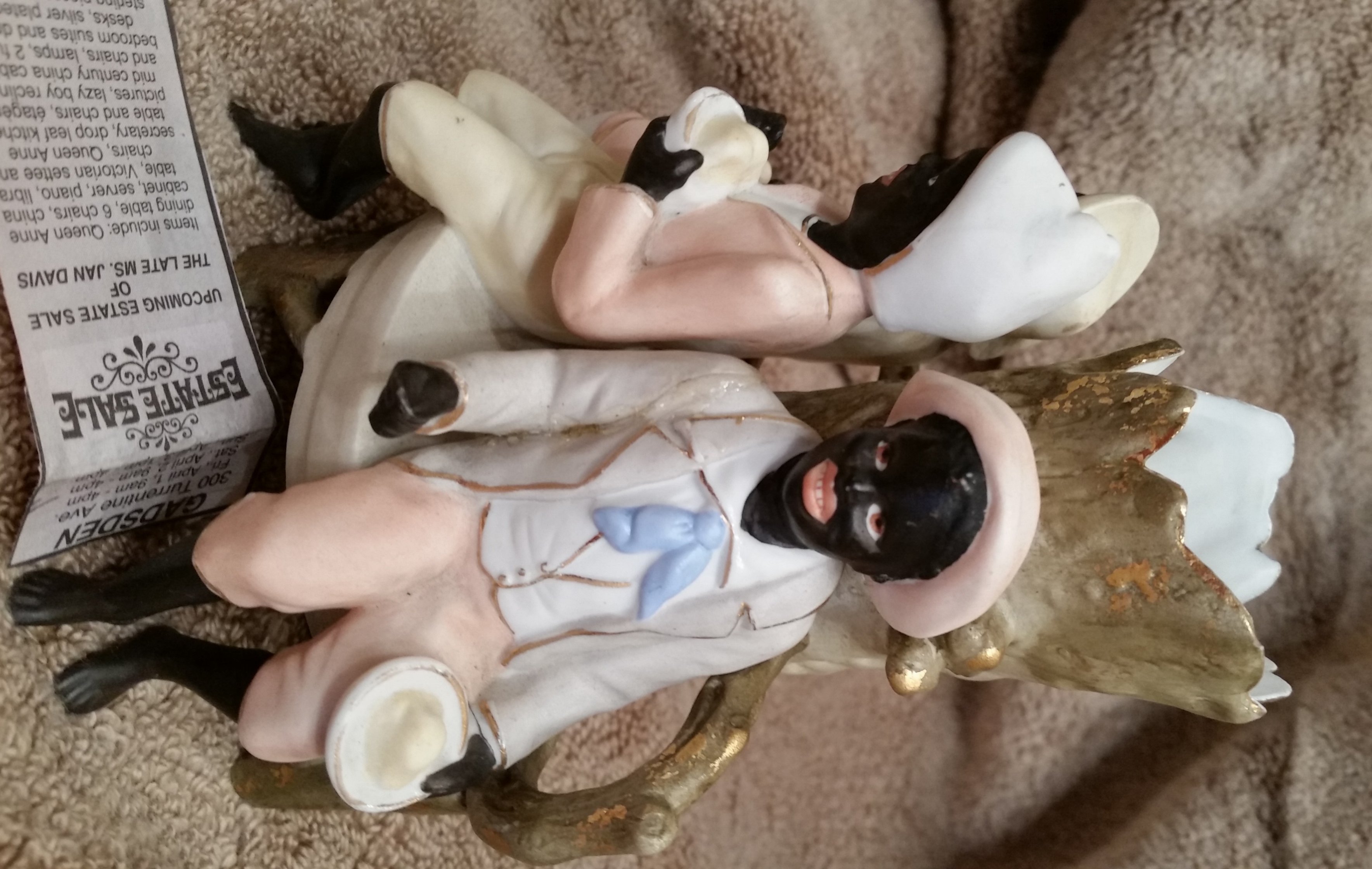 vase single figure.jpg