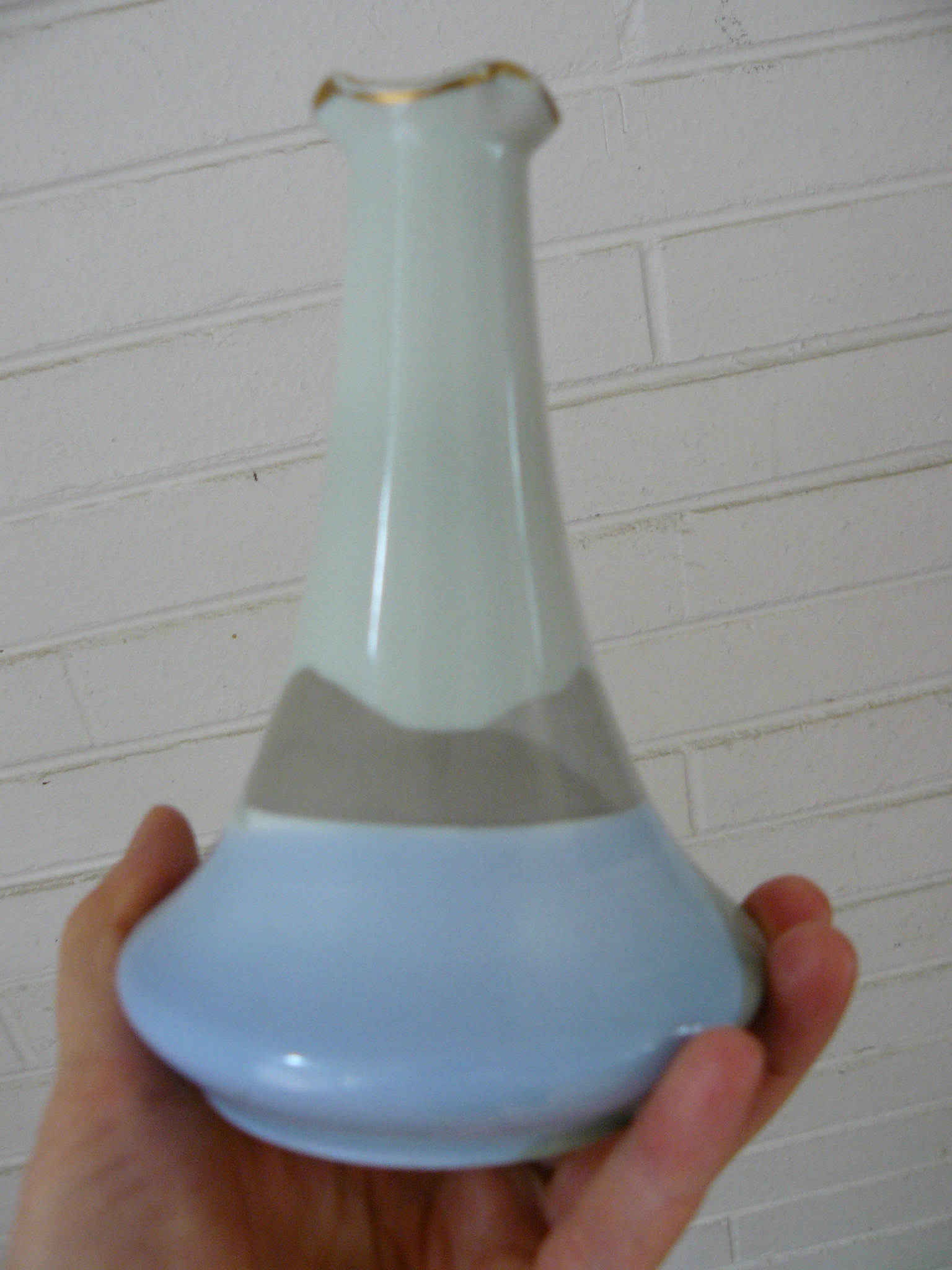 vase2b.jpg