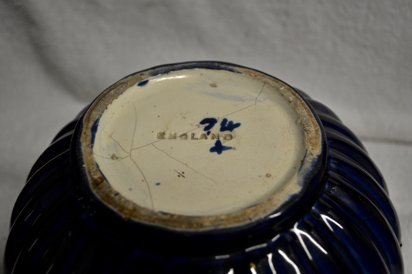 Help id england vase Antiques Board