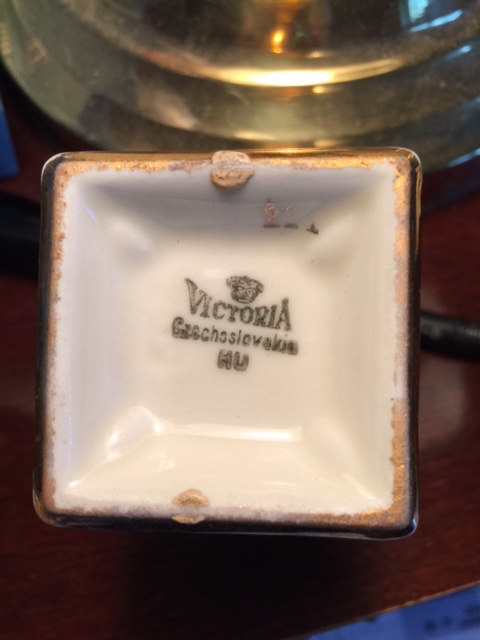 Victoria piece - Gold Horn - Does anyone have any information on