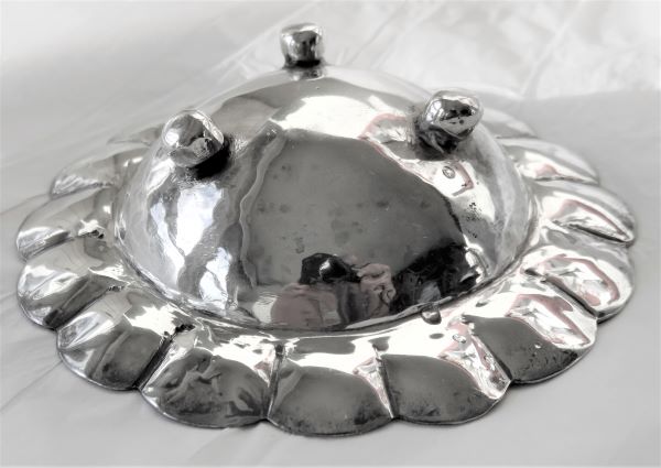 vigueras bowl bottom.JPG